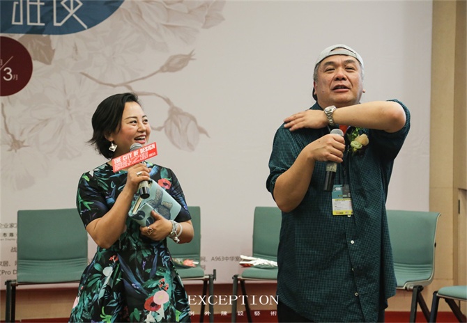 “十雅”魅力綻放，你們注意到女神手上的藍(lán)色錦魚了嗎？-別墅設(shè)計(jì),軟裝設(shè)計(jì),室內(nèi)設(shè)計(jì),豪宅設(shè)計(jì),深圳例外軟裝設(shè)計(jì)公司